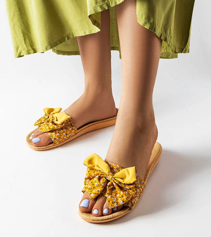 1-Žluté žabky s mašlí Tachel-1