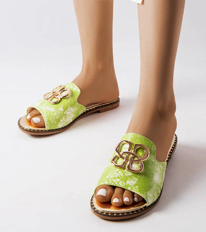 1-Zelené žabky s přezkou Lea-1