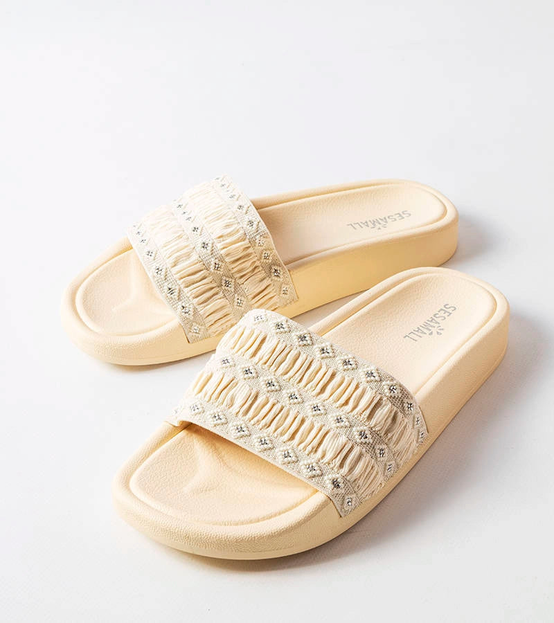 3-Béžové žabky zdobené záhybem Ernest-3