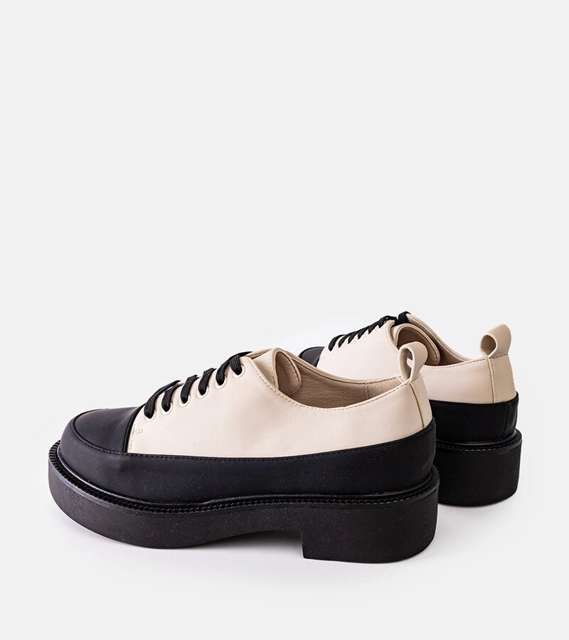 3-Béžové polobotky Merico s plochým podpatkem-3