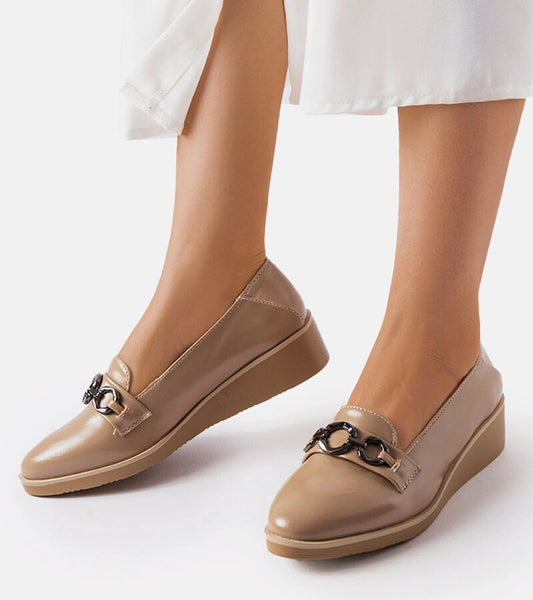 1-Béžové lakované mokasíny na platformách Erin-1