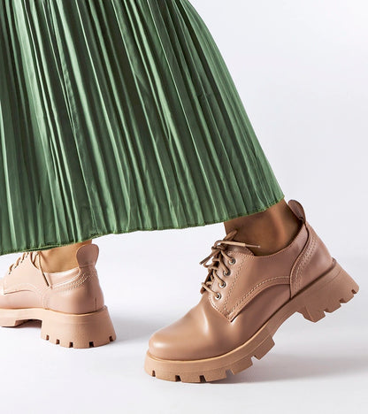 2-Bežové polobotky s matným povrchem Charleston-2