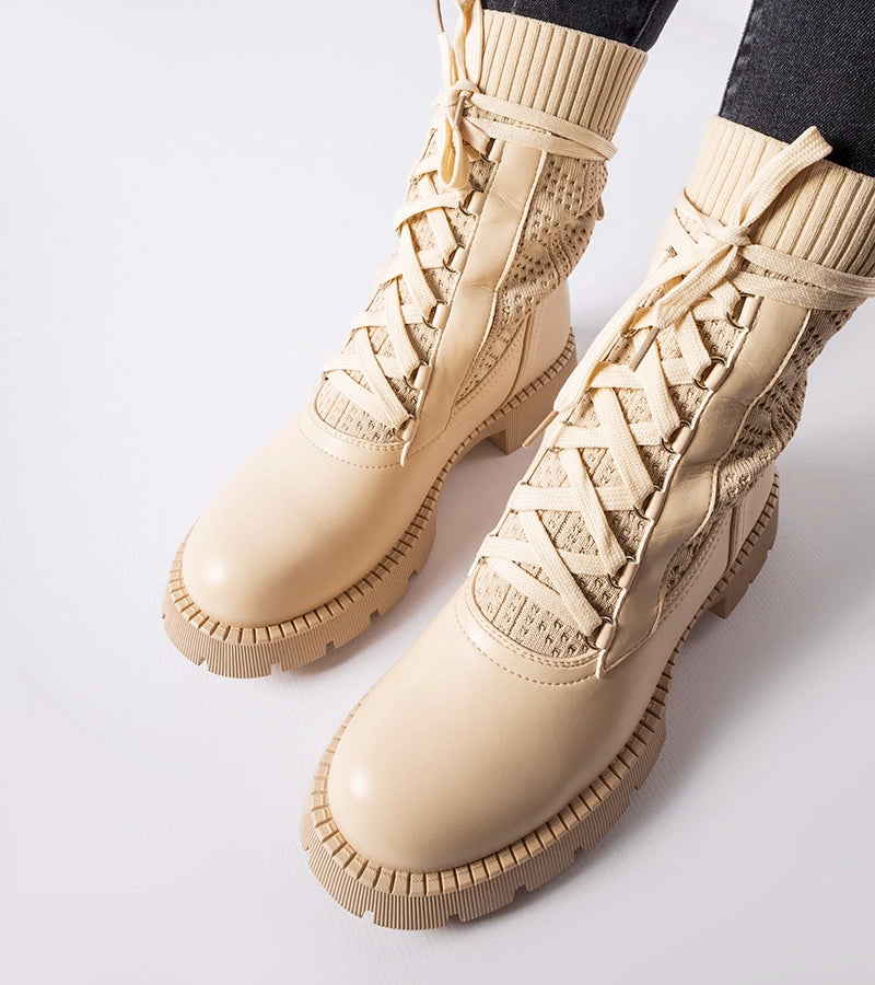 2-Beige krajkové ponožkové botky Portico-2