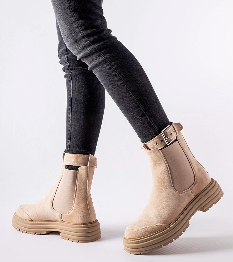 4-Bežové kotníčkové boty s ozdobným zapínáním Abela-4