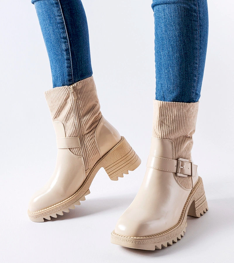 1-Bežové kotníčkové boty na masivním sloupku Castelvetrano-1