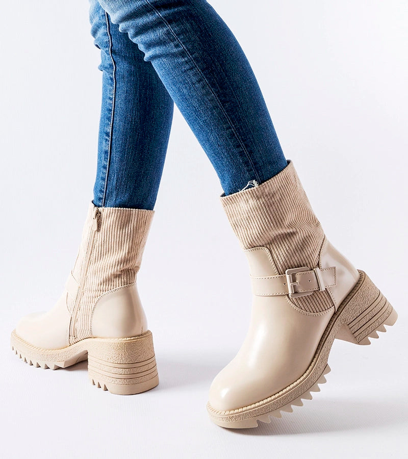 4-Bežové kotníčkové boty na masivním sloupku Castelvetrano-4