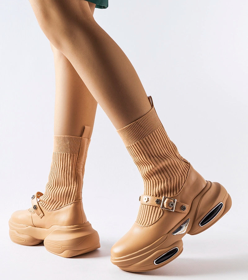 3-Bežové kotníčkové boty s ponožkovým svrškem Ivana-3