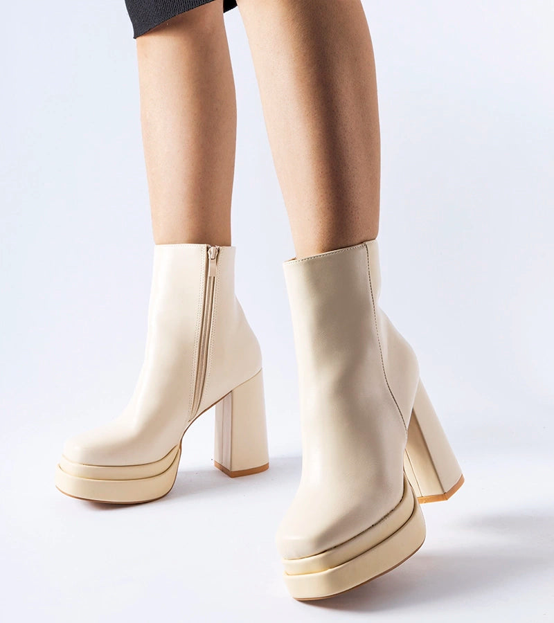 1-Bežové kotníčkové boty na vysokém podpatku Ashwood-1