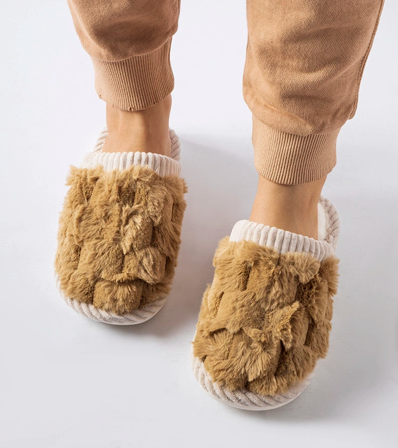 3-Beige vyhřívané dámské pantofle Crissa-3