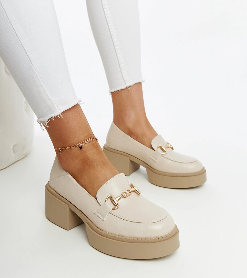 3-Bežové polobotky na podpatku z ekokože Vinceza-3