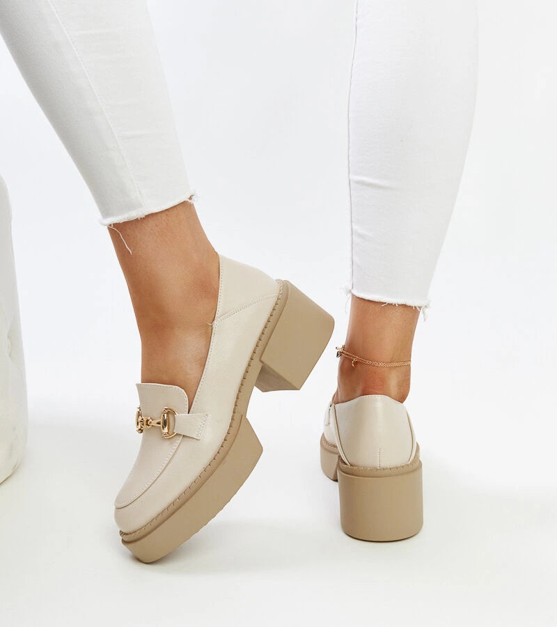 4-Bežové polobotky na podpatku z ekokože Vinceza-4