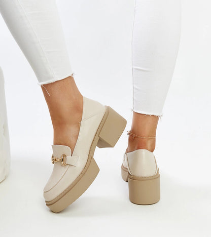 4-Bežové polobotky na podpatku z ekokože Vinceza-4