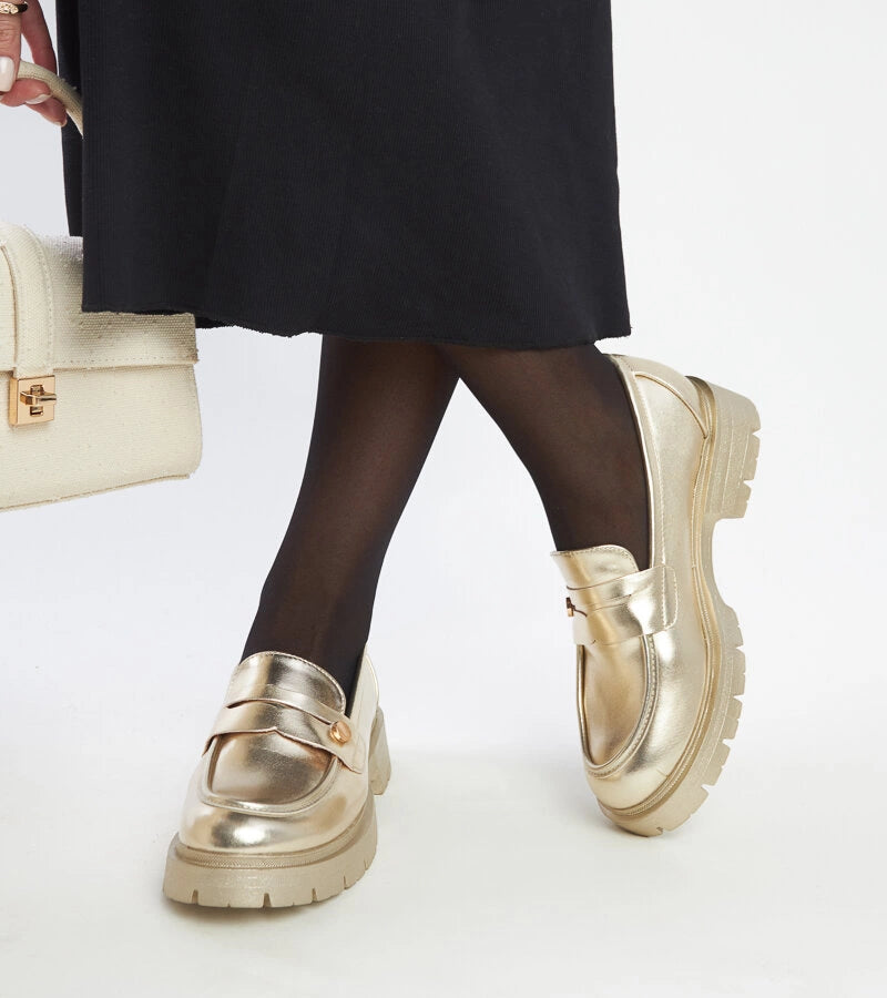 4-Zlaté mokasíny z eko kůže Mladenka-4