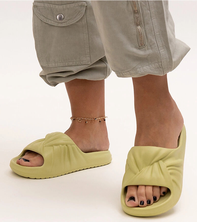 3-Zelené pěnové pantofle Cunta-3