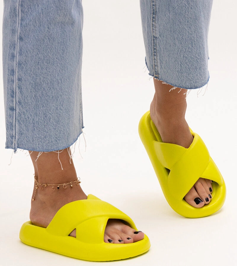 1-Zelené pěnové pantofle Manua-1