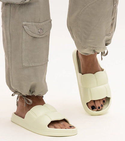 3-Zelené pěnové pantofle Diamanda-3