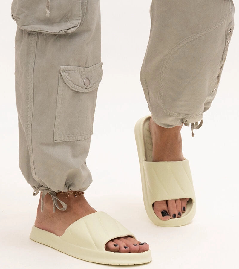 2-Zelené pěnové pantofle Primula-2