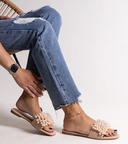 1-Bežové pantofle zdobené korálky Atiyene-1