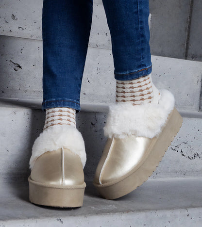 2-Zlaté pantofle na platformě zdobené kožešinou s gumou u paty Asza-2