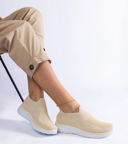 3-Béžové nazouvací sportovní tenisky Aquilina-3