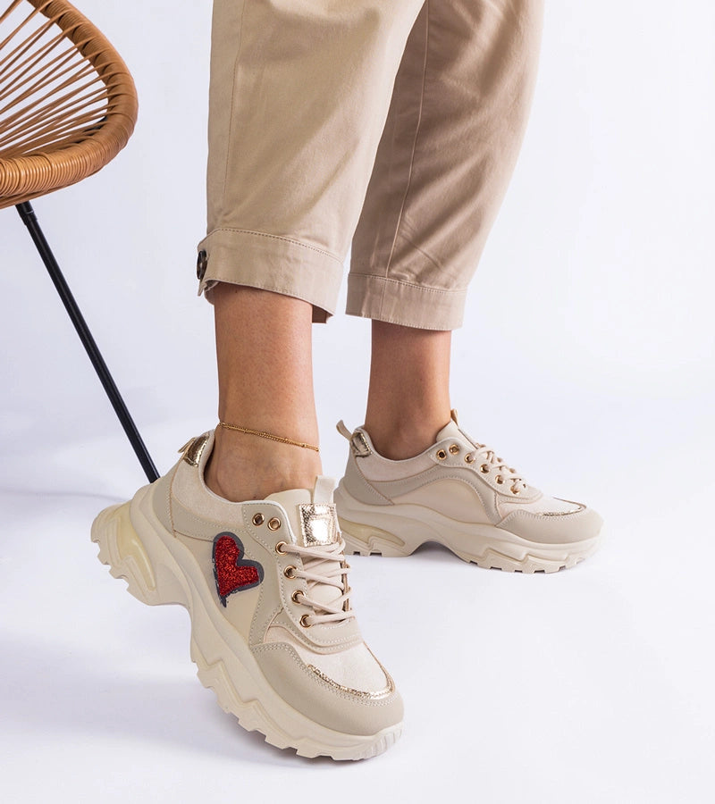 2-Béžové tenisky na platformě se srdíčkem Martineza-2