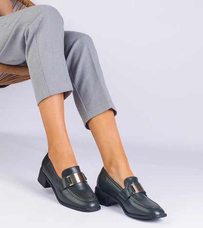 1-Zelené dámské polobotky na podpatku s kovovou ozdobou Lunares-1