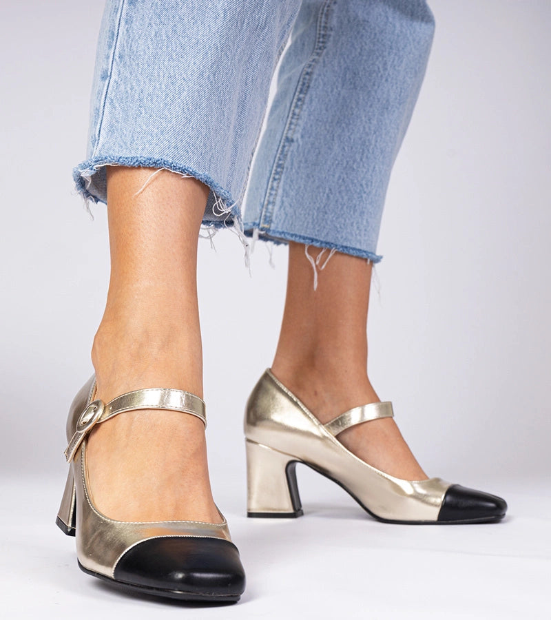 3-Zlaté dámské lodičky s černou špičkou Radora-3