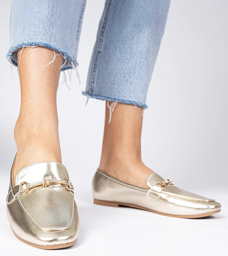 3-Zlaté elegantní mokasíny se zlatou ozdobou a kamínky Kalisa-3