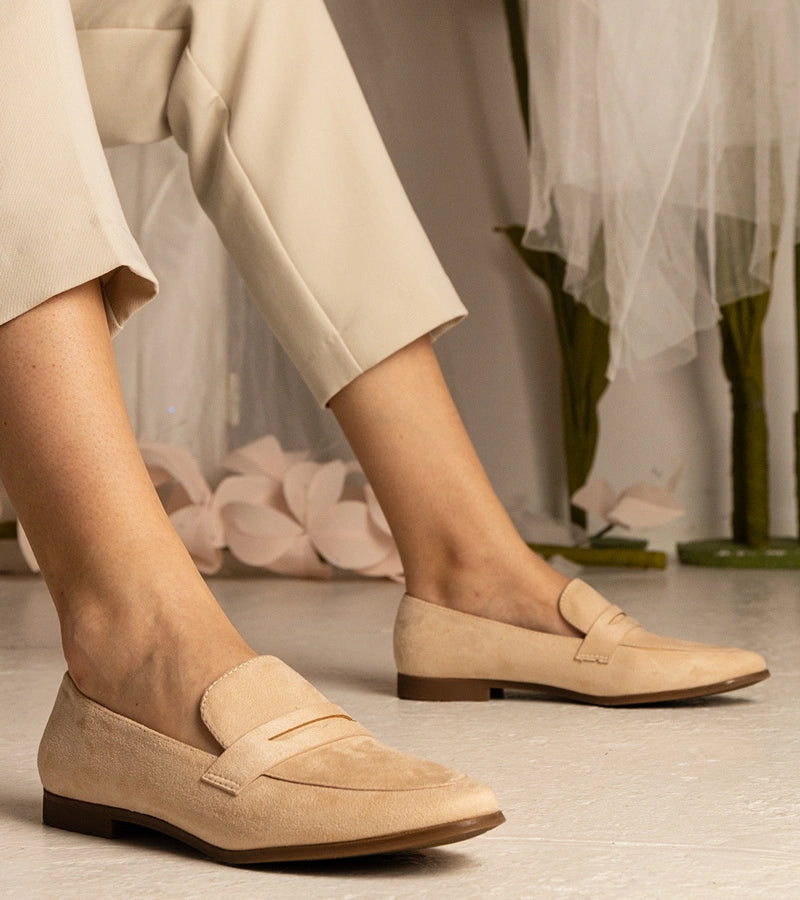 1-Béžové dámské klasické mokasíny Nageri-1