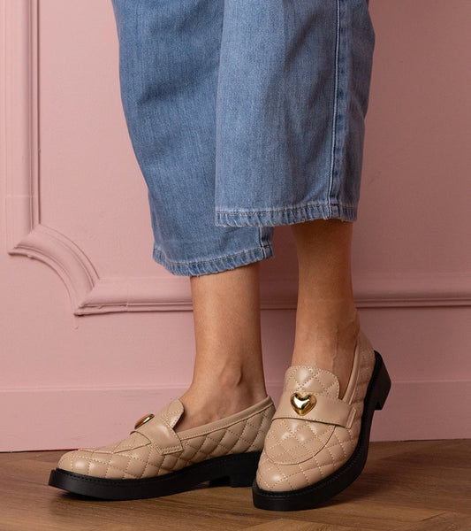 1-Béžové prošívané mokasíny zdobené srdíčkem Dorado-1