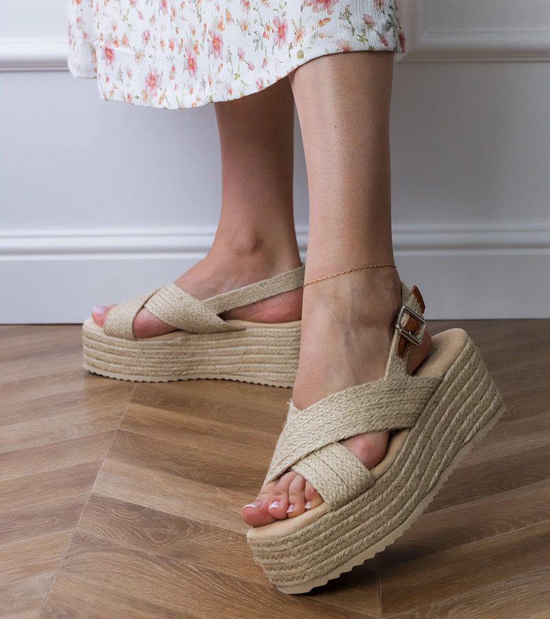 4-Béžové sandály espadrilky na platformě s pásky Olisa-4