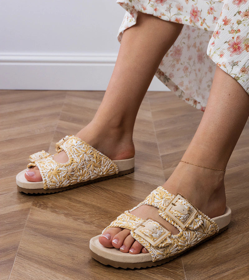 1-Béžové háčkované pantofle s přezkami na páscích Firada-1