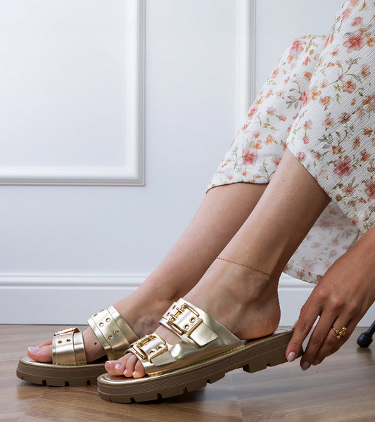 2-Zlaté pantofle s přezkami na páscích Liluna-2