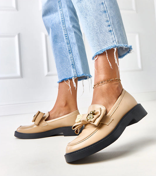 2-Béžové mokasíny s mašlí a medvídkem Teriwa-2