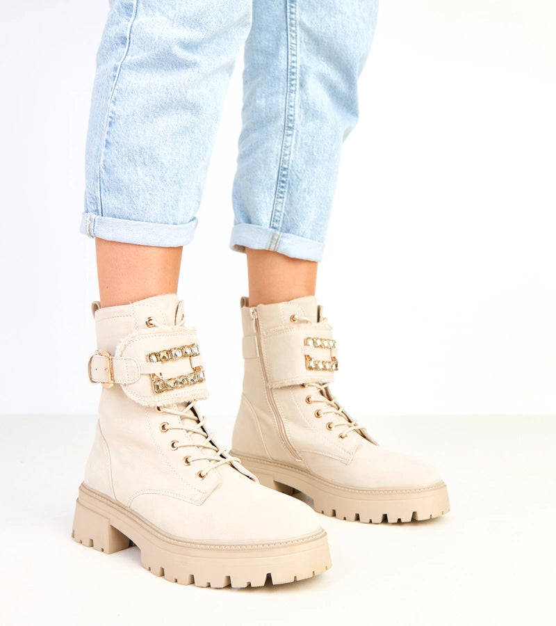 1-Béžové zateplené boty na platformě zdobené kameny Dajana-1