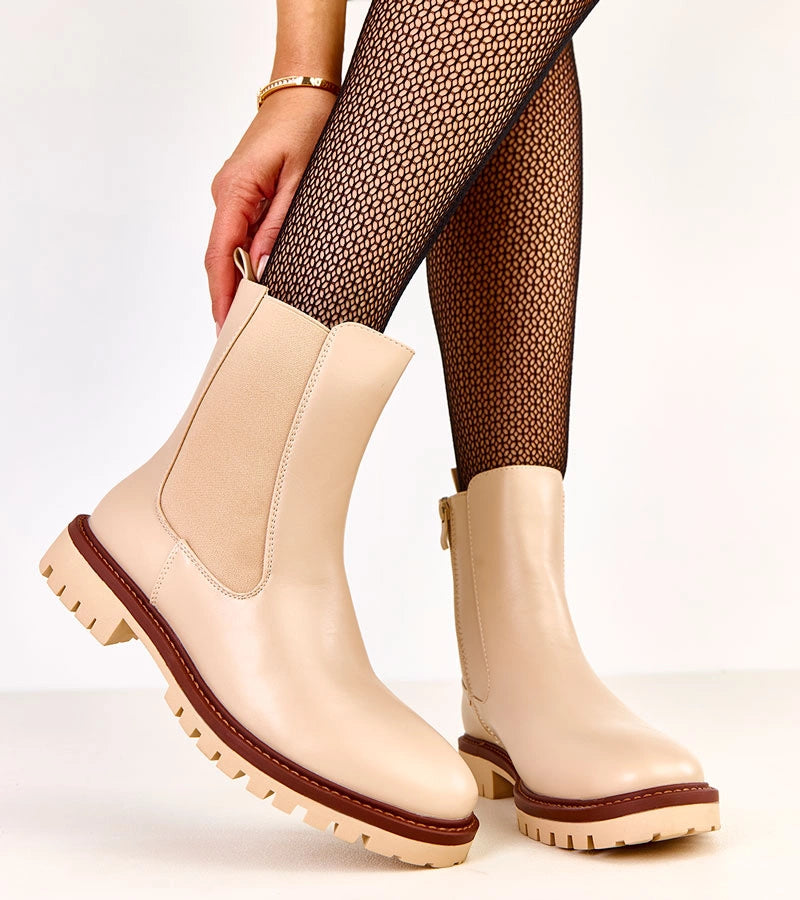 2-Béžové kotníkové boty na ploché podrážce s elastickou vsadkou Terrami-2