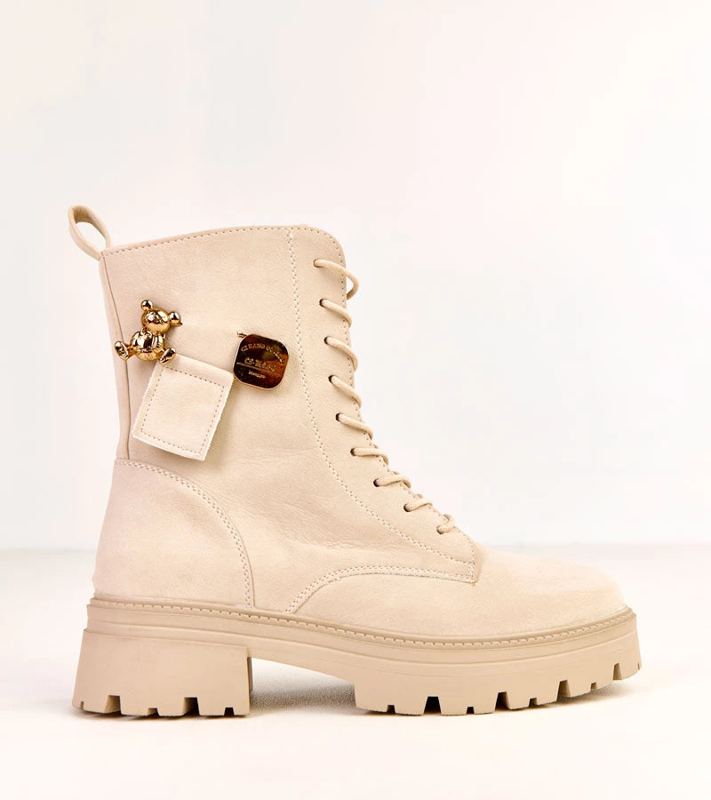 3-Béžové dámské farmářky zdobené zlatým medvídkem Valery-3