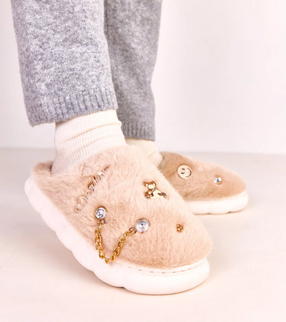 3-Béžové uzavřené bačkory s ozdobami Verdugo-3