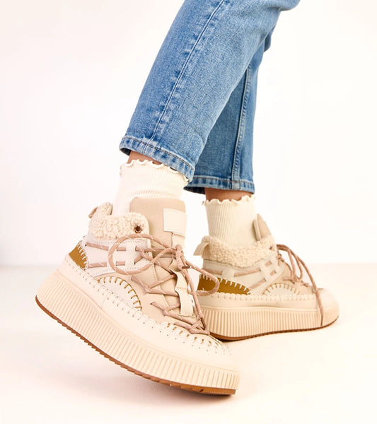 2-Béžové šněrovací sněhule s kožíškem Lesly-2