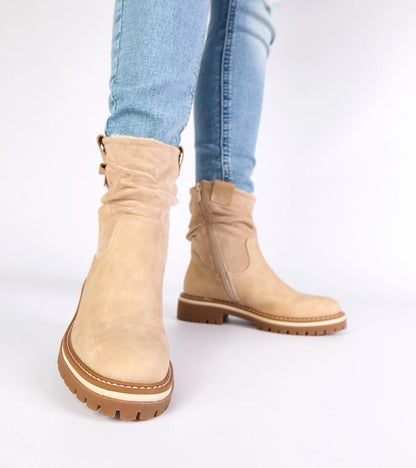 3-Béžové zateplené kotníkové boty s nařaseným svrškem Lovisa-3