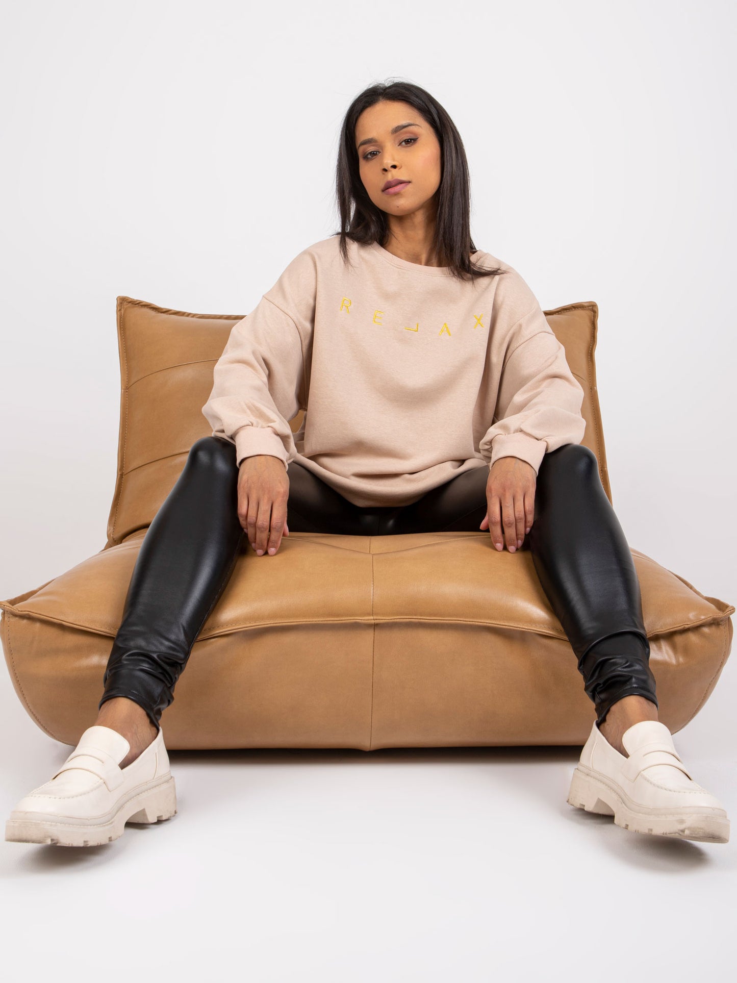 2016103167845-5-ex moda-5