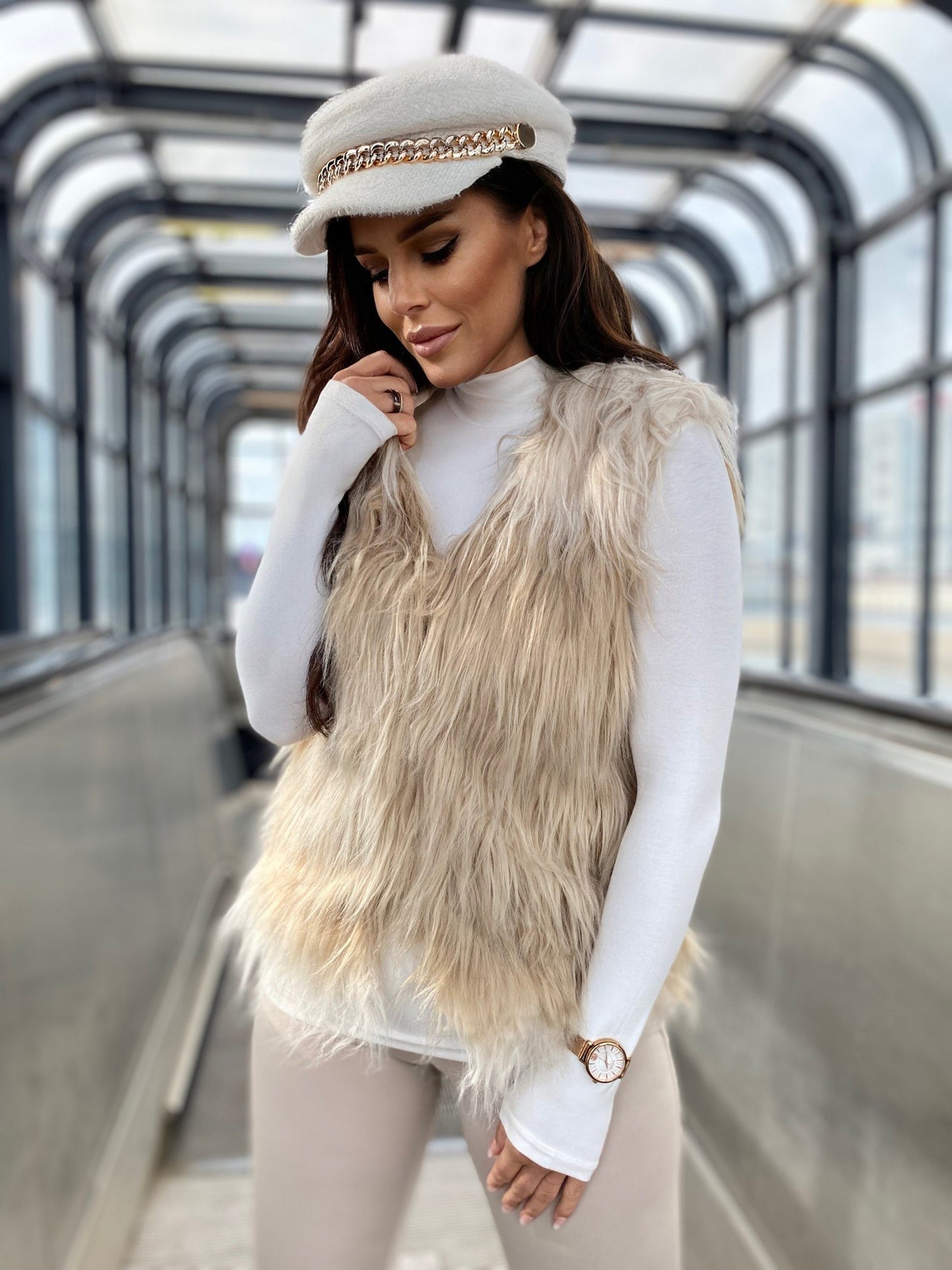 2016103086825-4-YUPS-4