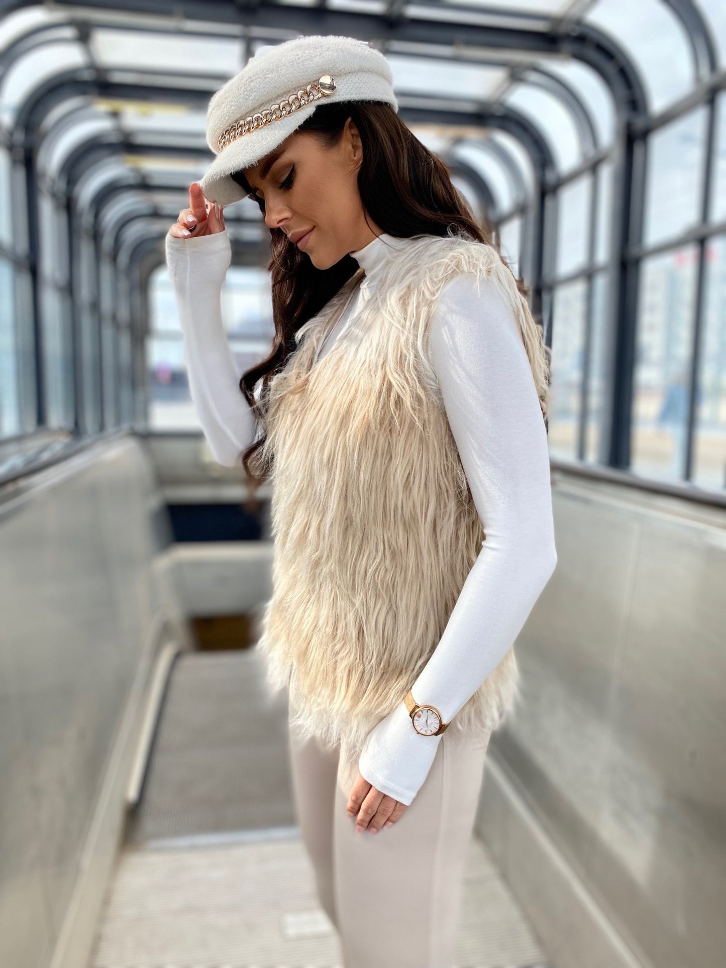 2016103086825-3-YUPS-3