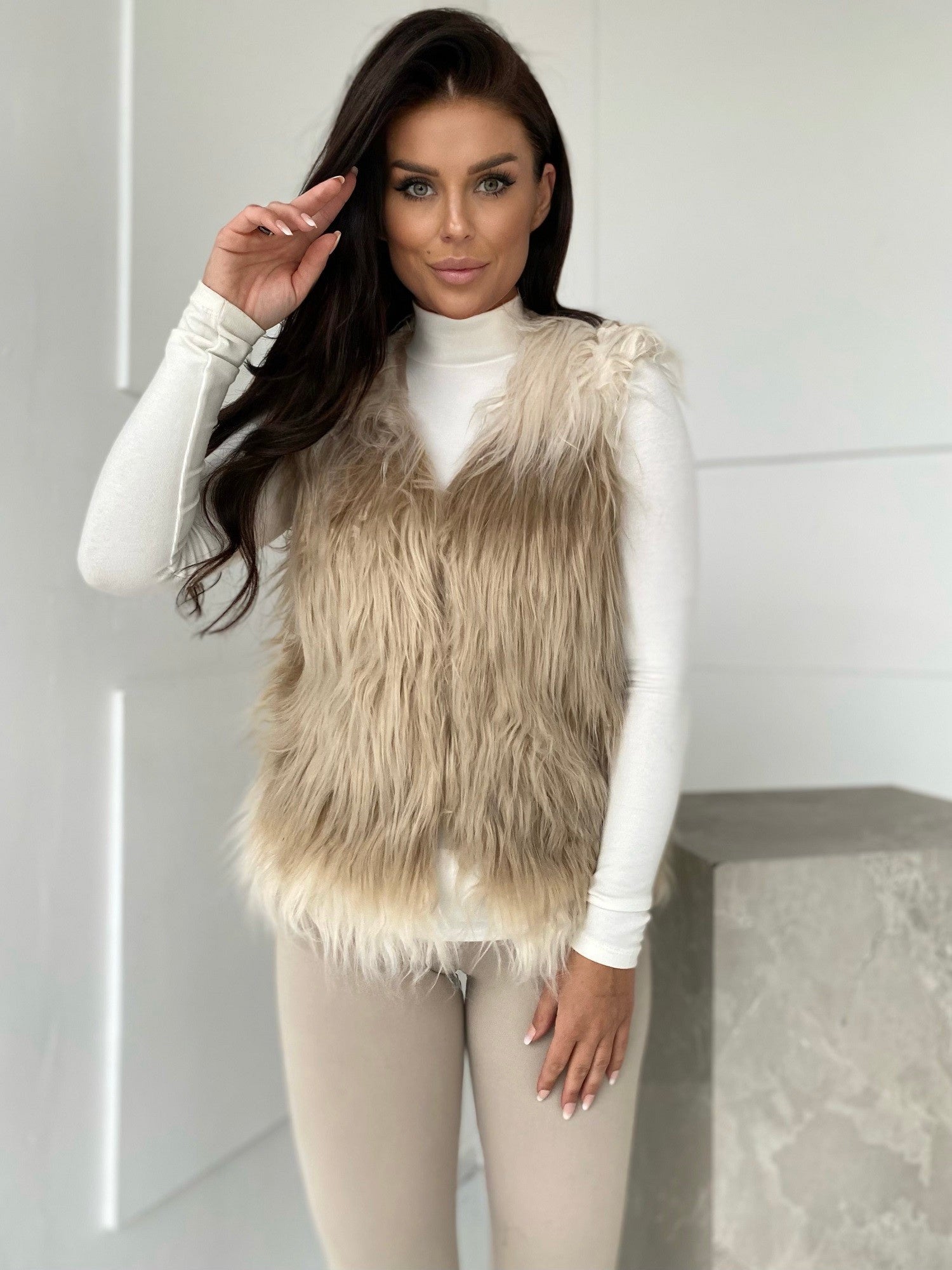 2016103086825-13-YUPS-13