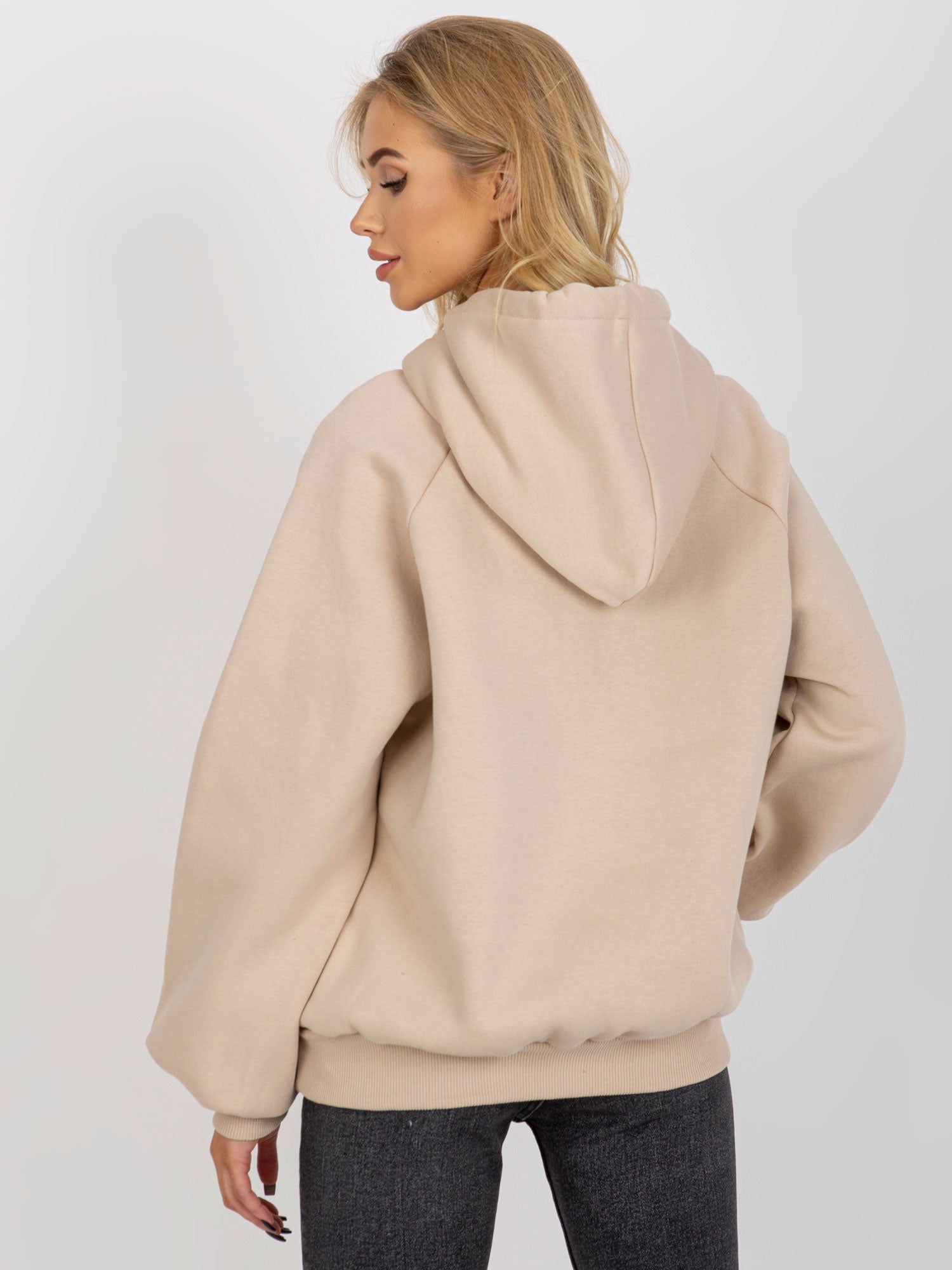 2016103319503-2-ex moda-2