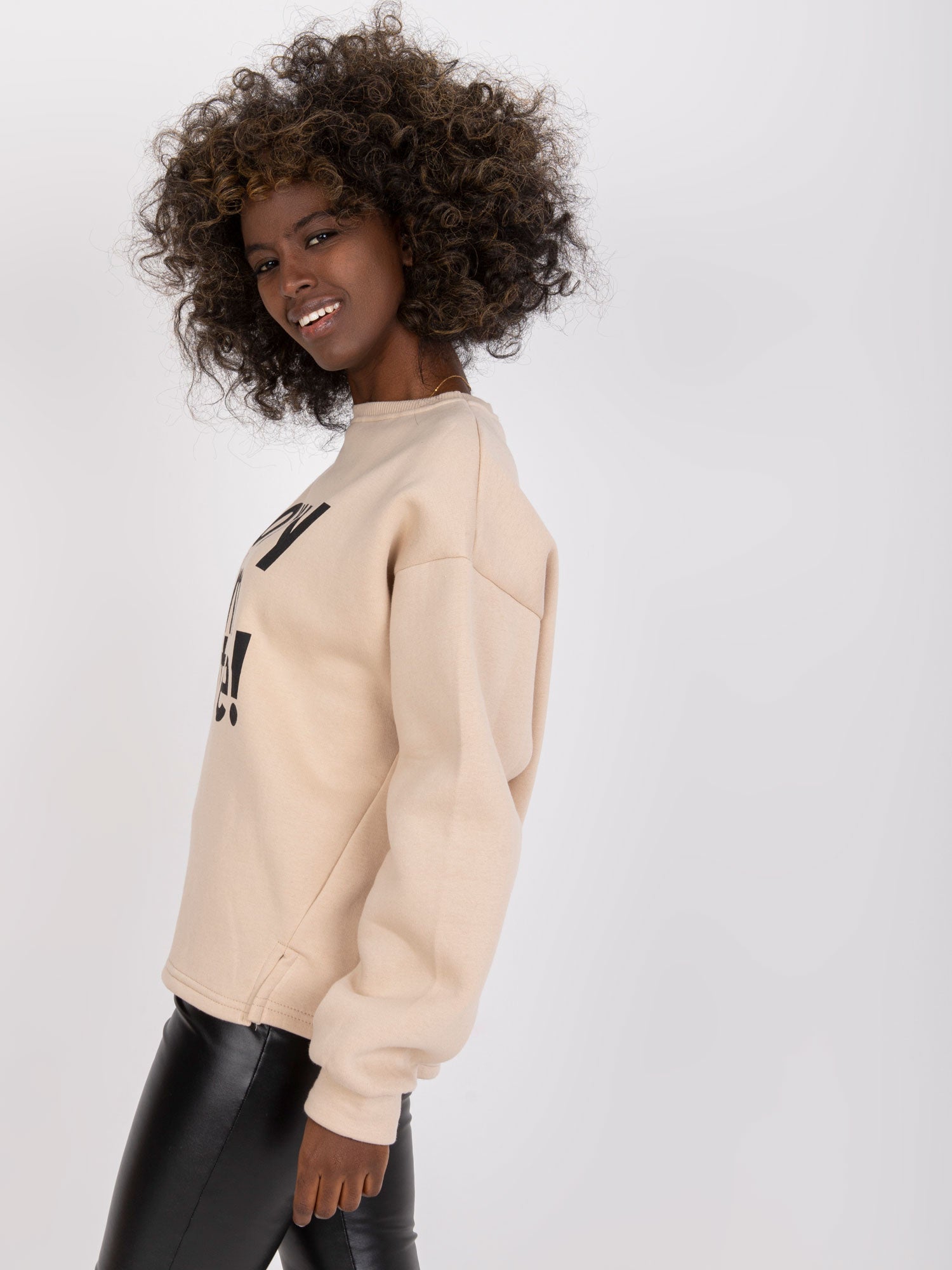 2016103167494-2-ex moda-2