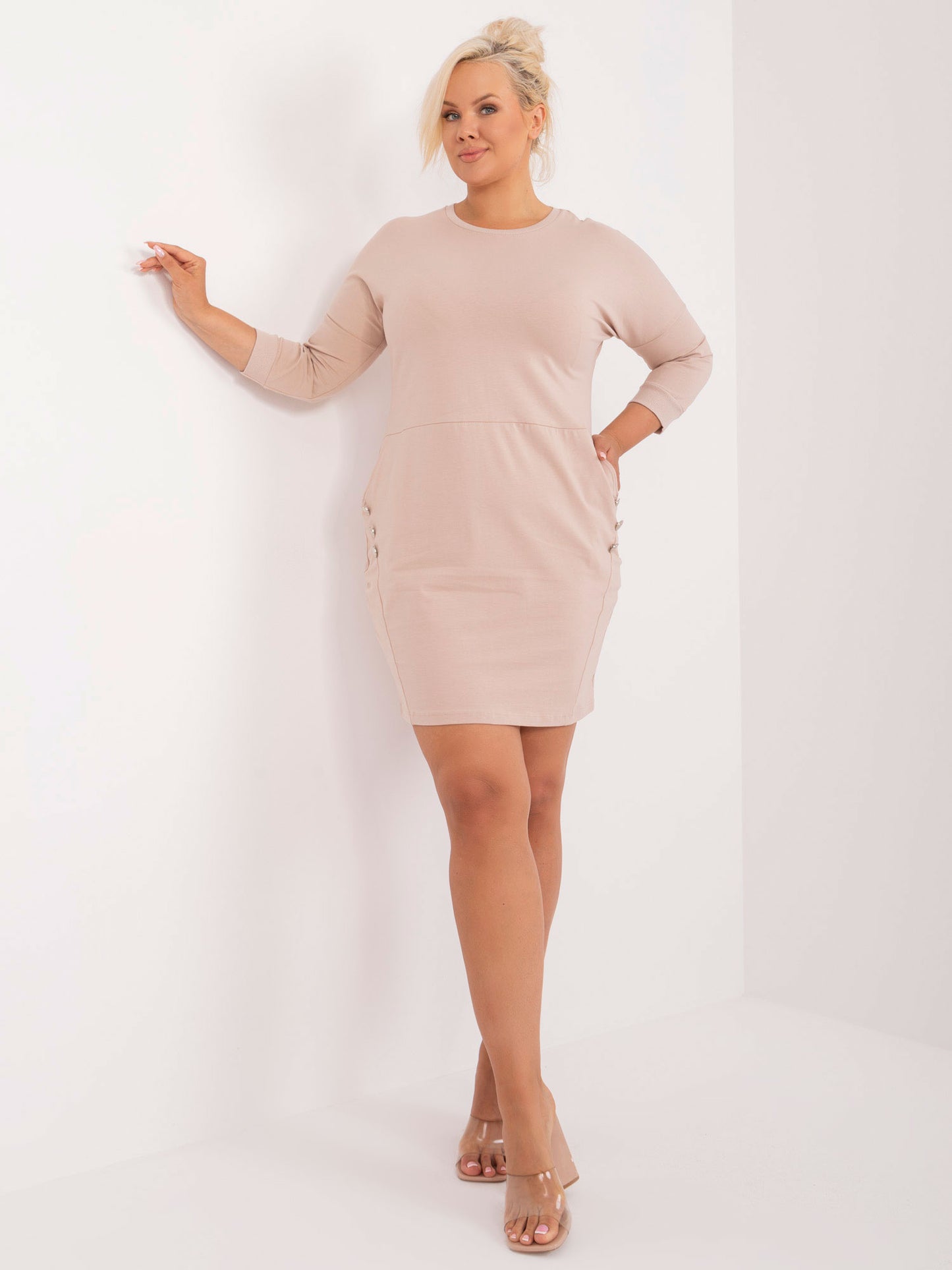 2016103549023-3-RELEVANCE-3