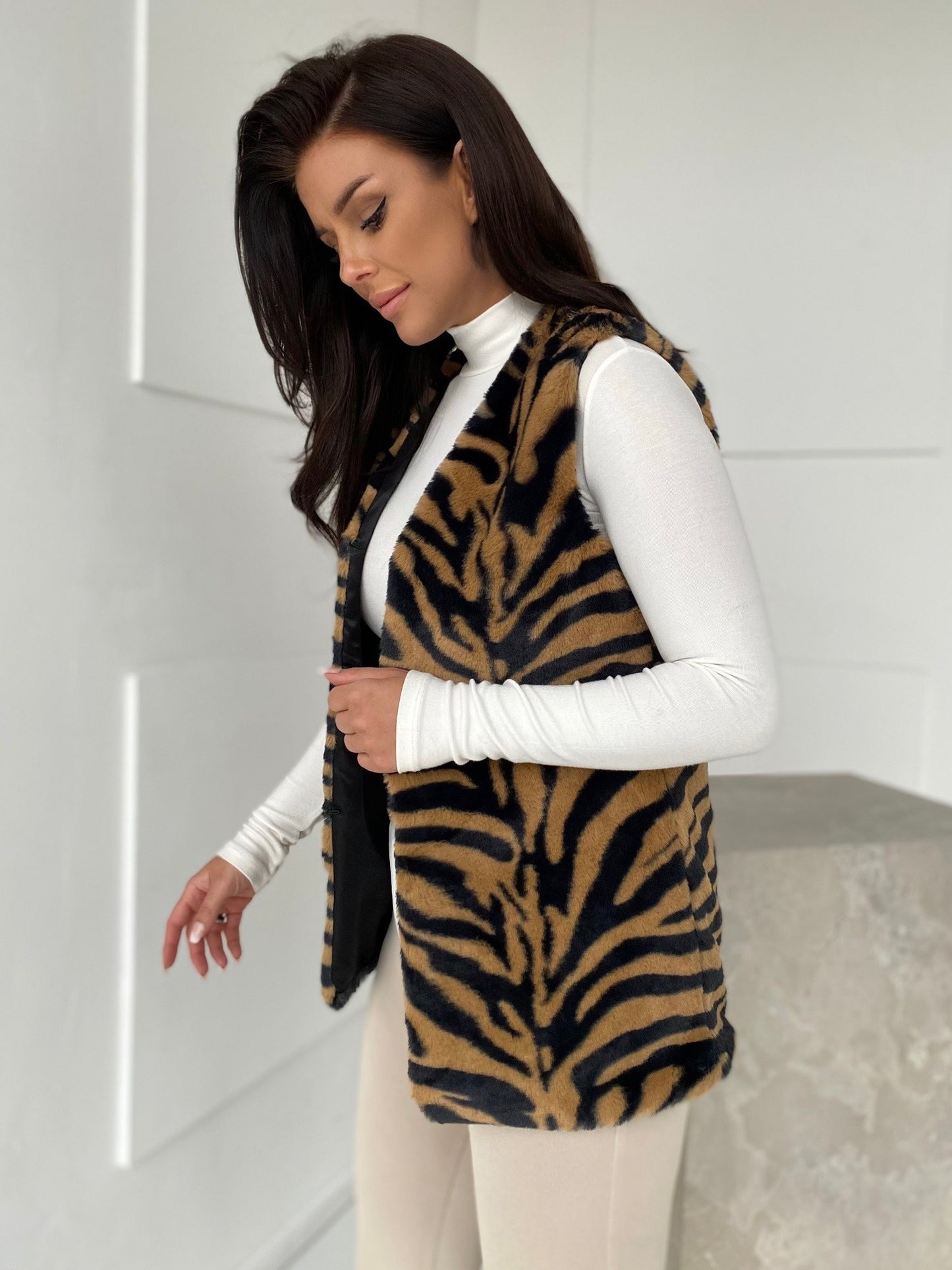 2016103086788-3-YUPS-3