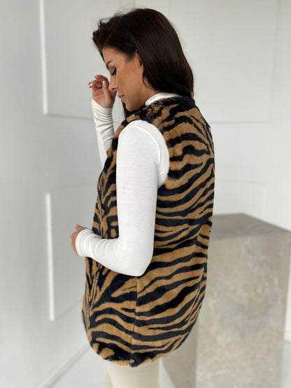 2016103086788-12-YUPS-12