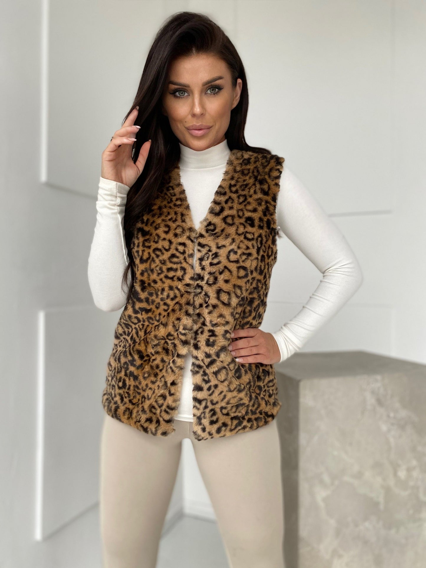 2016103086580-9-YUPS-9